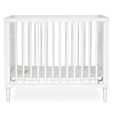 Dream On Me Lucas Mini Modern Crib with Rounded Spindles in White , 39x25.5x33 Inch (Pack of 1)